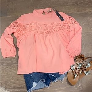 NWT I. Madeline Embroidered Top Size L